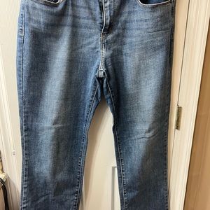 Ladies Levi Jeans 505 Size 32